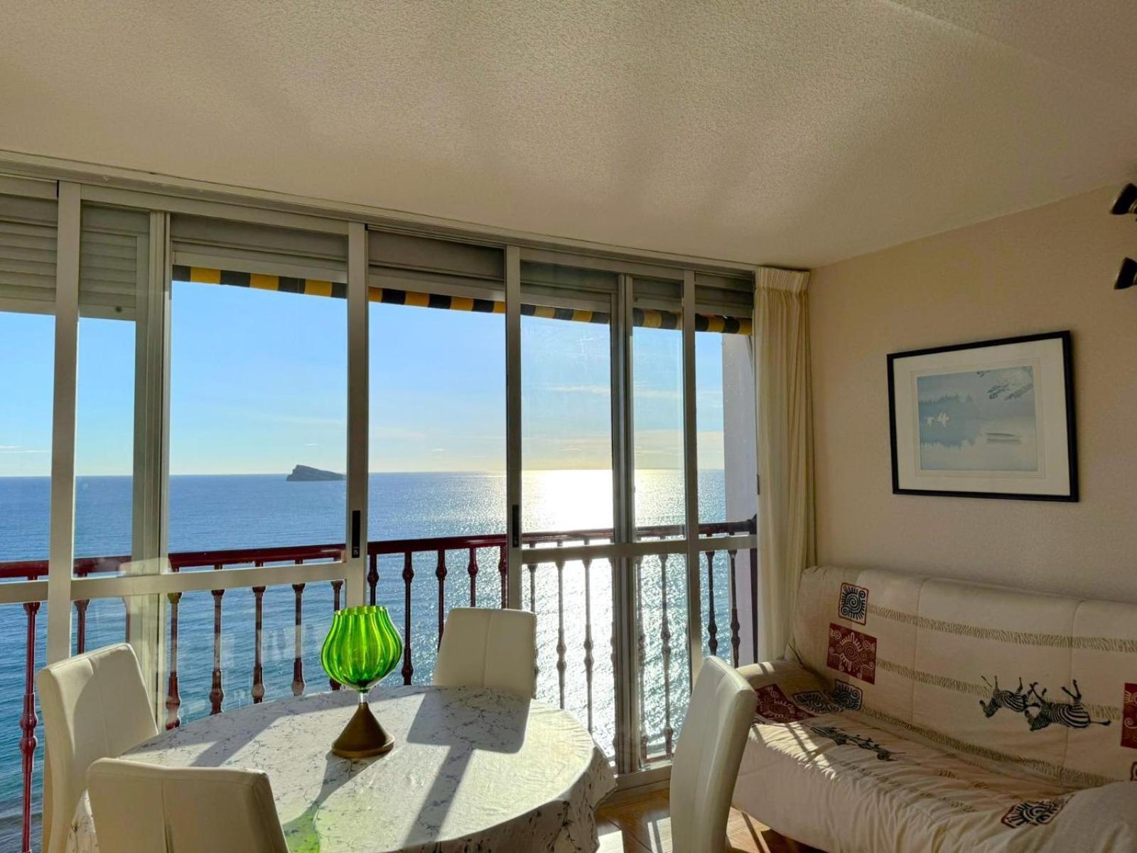 Las Damas Benidorm Ngoại thất bức ảnh